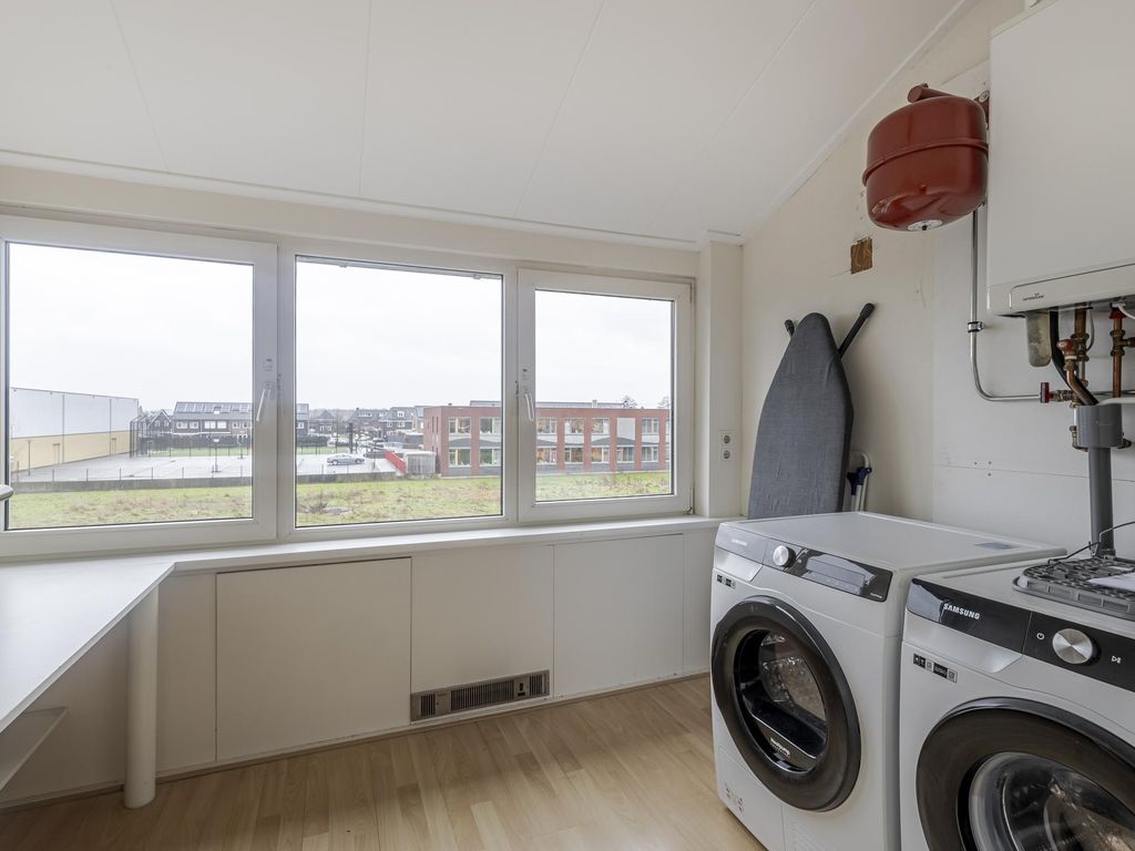 Ferdinand Bolstraat 9, HARDINXVELD-GIESSENDAM