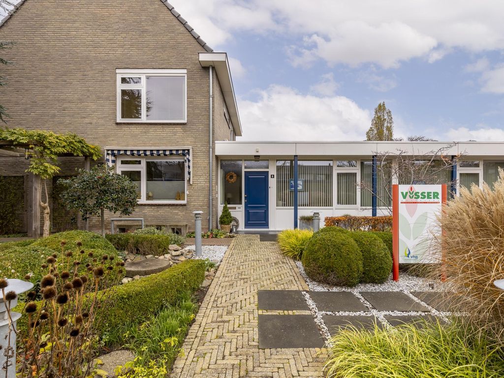 Constantijn Huygenslaan 6, PAPENDRECHT