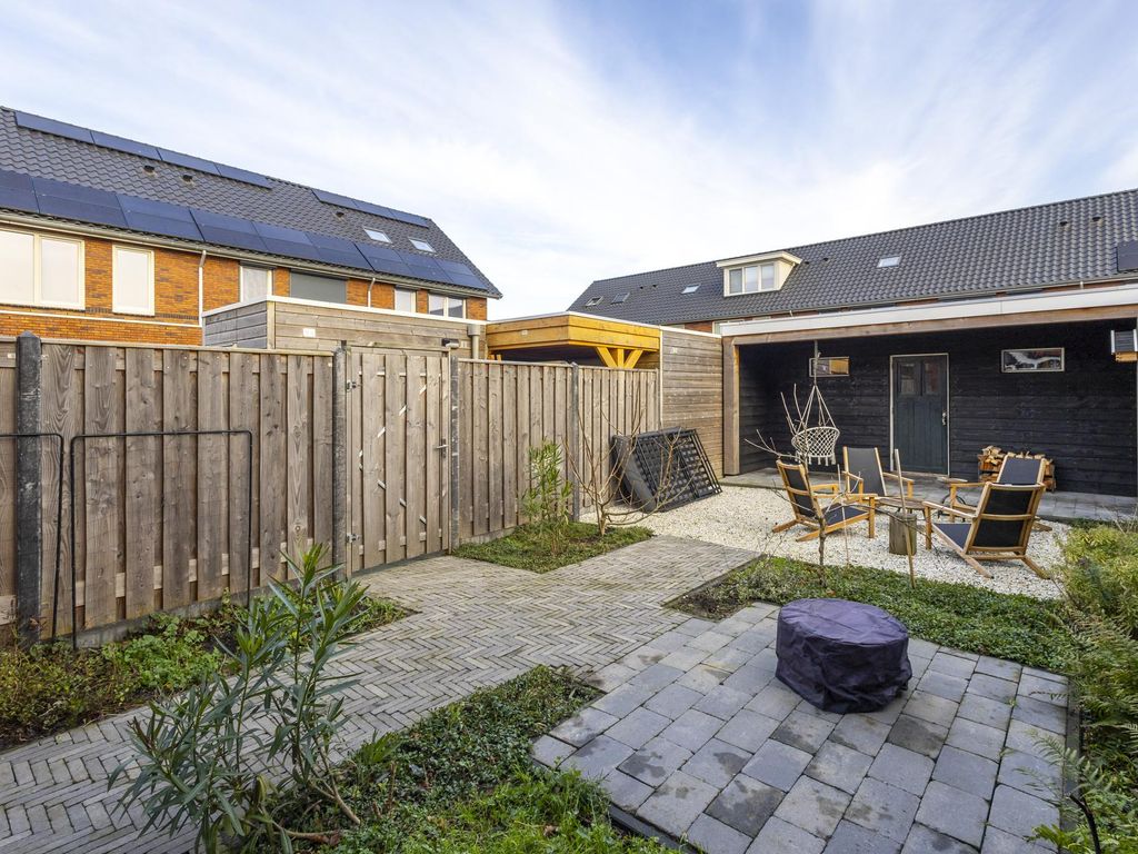 Troelstralaan 25, SLIEDRECHT