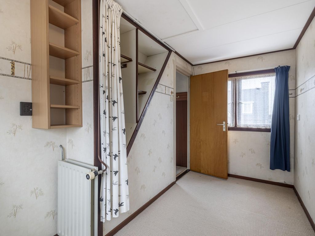 Buitendams 383, HARDINXVELD-GIESSENDAM