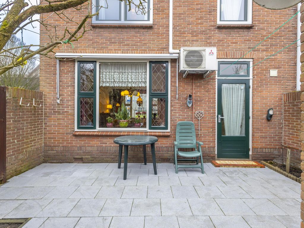P.A. de Genestetstraat 20, SLIEDRECHT