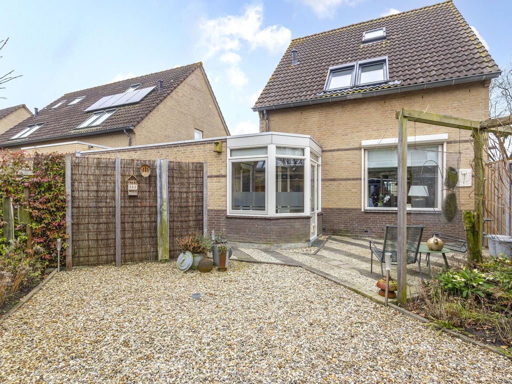Wisboomhof 2, HARDINXVELD-GIESSENDAM