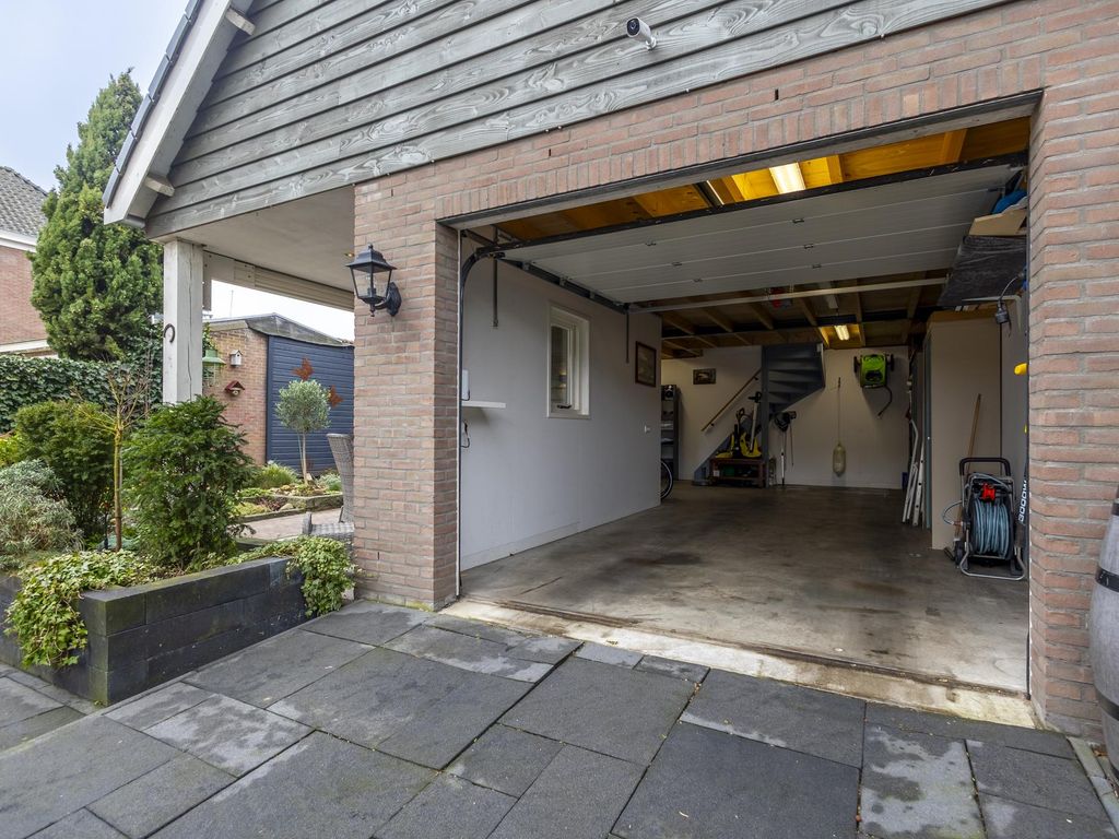 Merwestraat 15, SLIEDRECHT