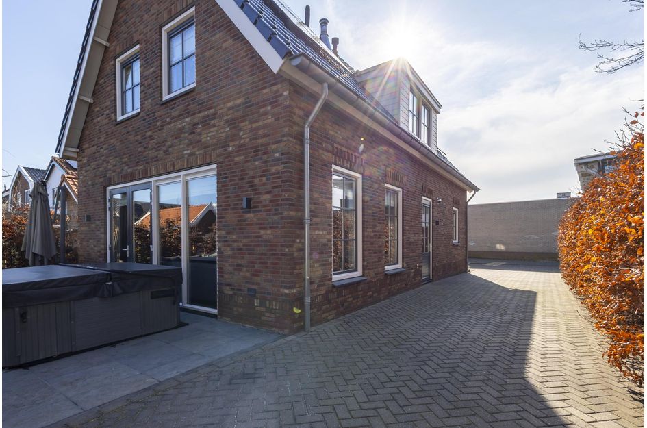 Weteringstraat 49
