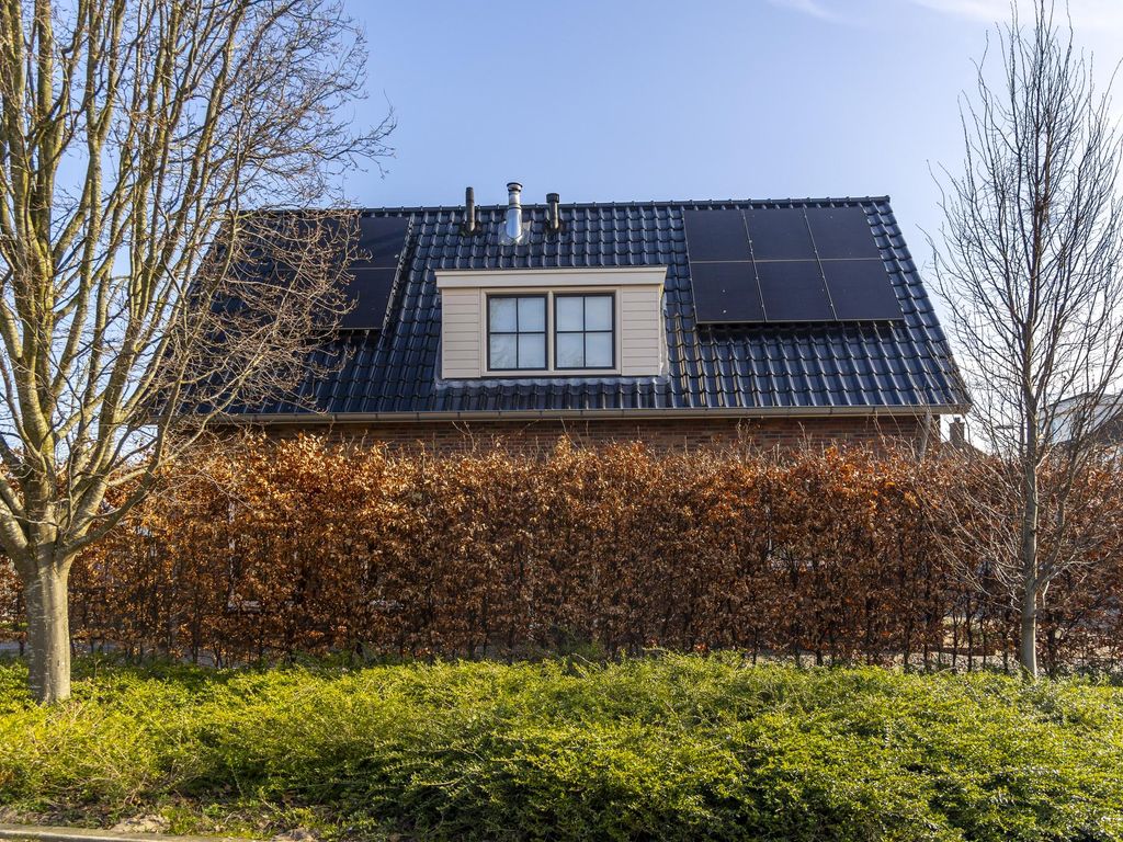 Weteringstraat 49, HARDINXVELD-GIESSENDAM