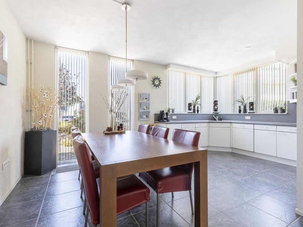 Loodreep 14, HARDINXVELD-GIESSENDAM