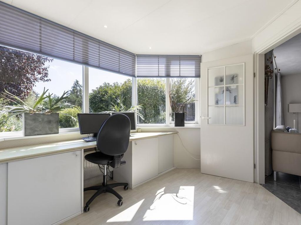 Loodreep 14, HARDINXVELD-GIESSENDAM