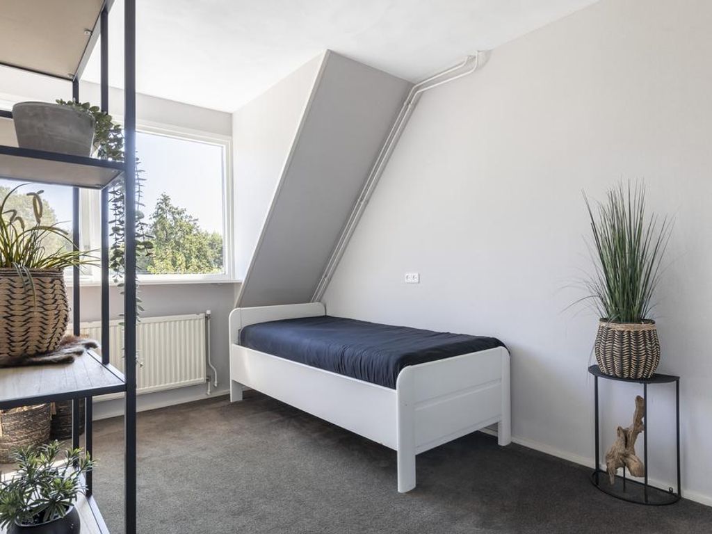 Loodreep 14, HARDINXVELD-GIESSENDAM