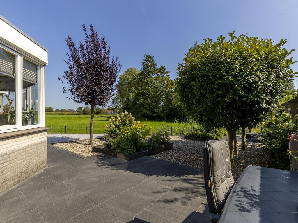 Loodreep 14, HARDINXVELD-GIESSENDAM