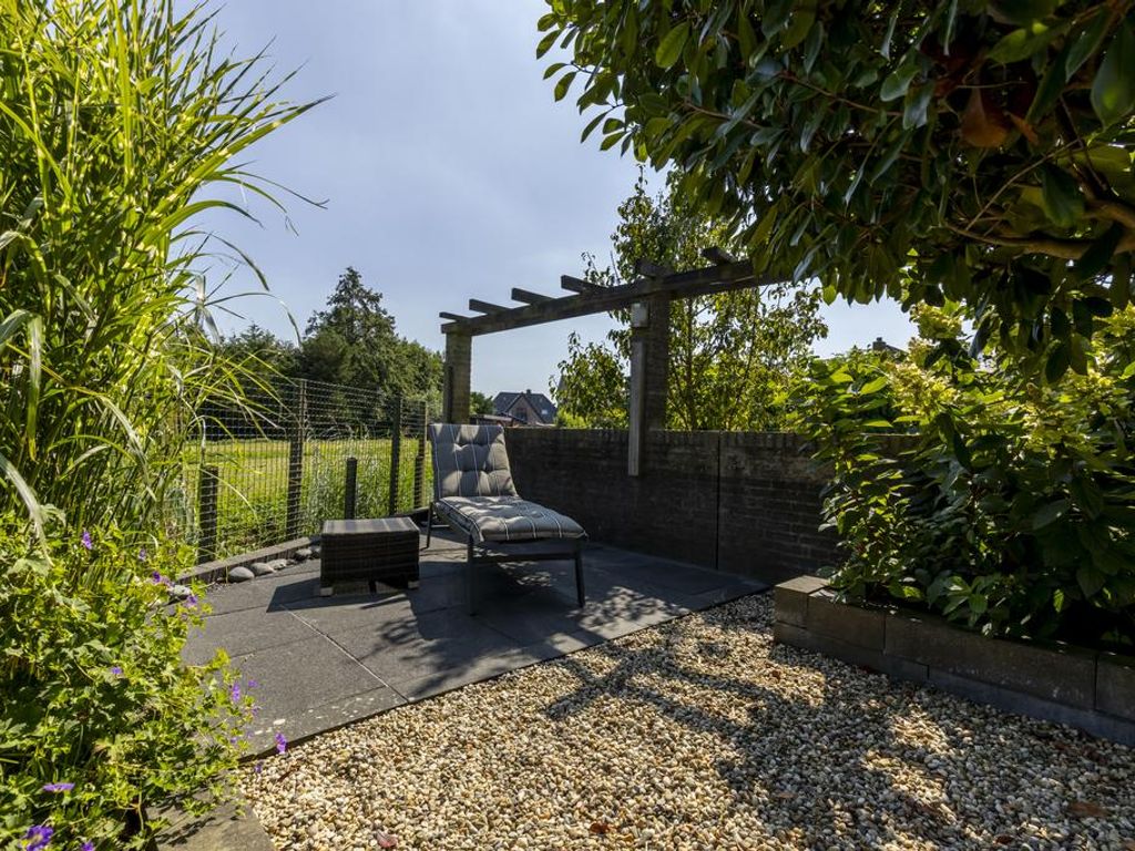 Loodreep 14, HARDINXVELD-GIESSENDAM