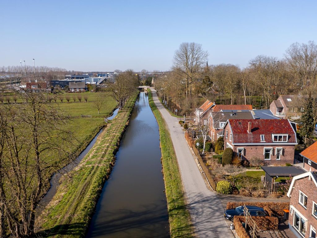 Langeweg 11, SCHELLUINEN