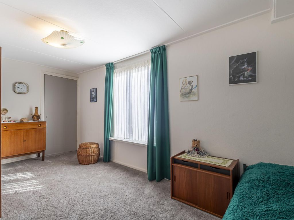 Buitendams 412, HARDINXVELD-GIESSENDAM
