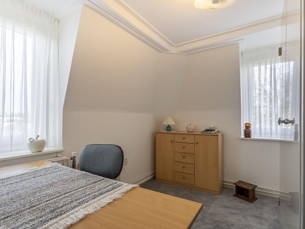 Buitendams 412, HARDINXVELD-GIESSENDAM