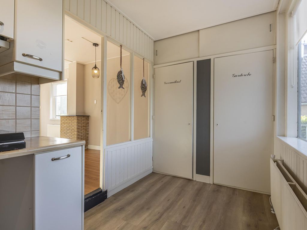 Buitendams 412, HARDINXVELD-GIESSENDAM
