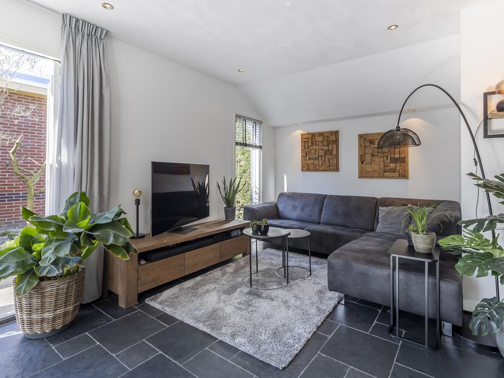 Willem Droststraat 10, HARDINXVELD-GIESSENDAM