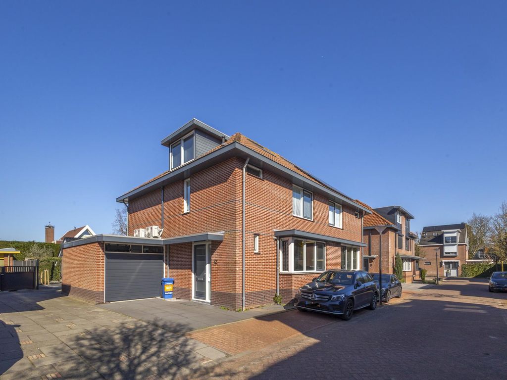 Willem Droststraat 10, HARDINXVELD-GIESSENDAM