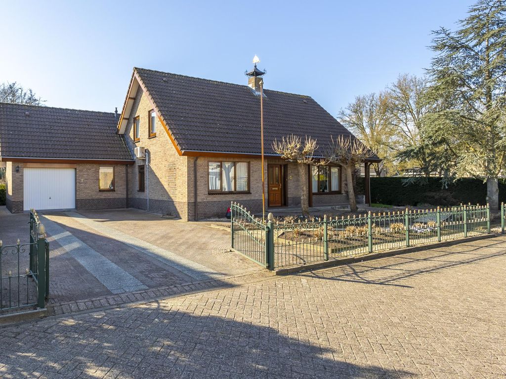Grutto 12, HARDINXVELD-GIESSENDAM