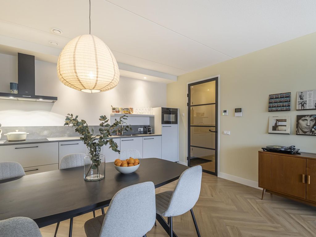Stationsstraat 23N, HARDINXVELD-GIESSENDAM