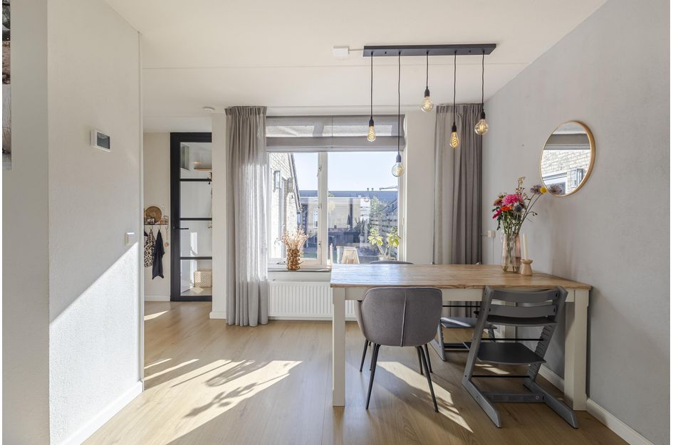 Van Leijdenstraat 38