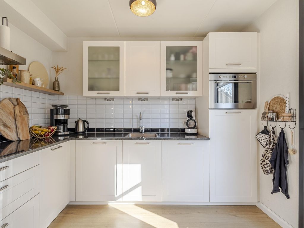 Van Leijdenstraat 38, HARDINXVELD-GIESSENDAM