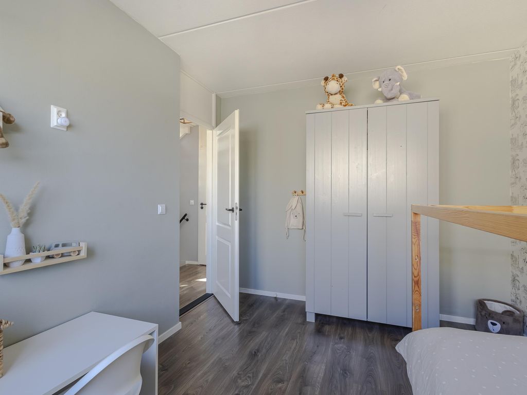 Van Leijdenstraat 38, HARDINXVELD-GIESSENDAM