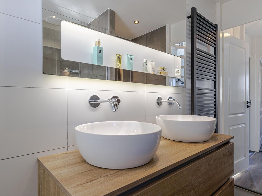 Van Leijdenstraat 38, HARDINXVELD-GIESSENDAM