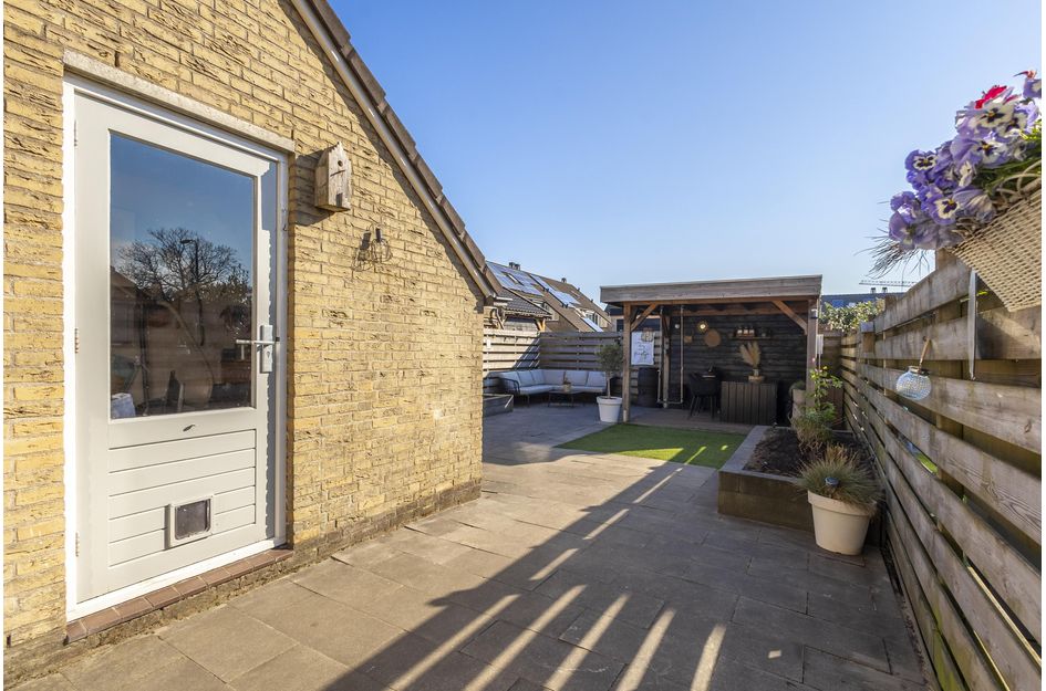 Van Leijdenstraat 38