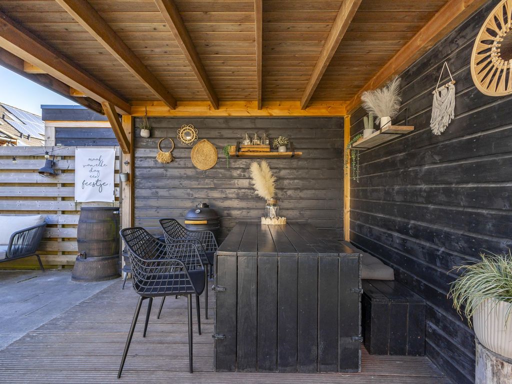 Van Leijdenstraat 38, HARDINXVELD-GIESSENDAM