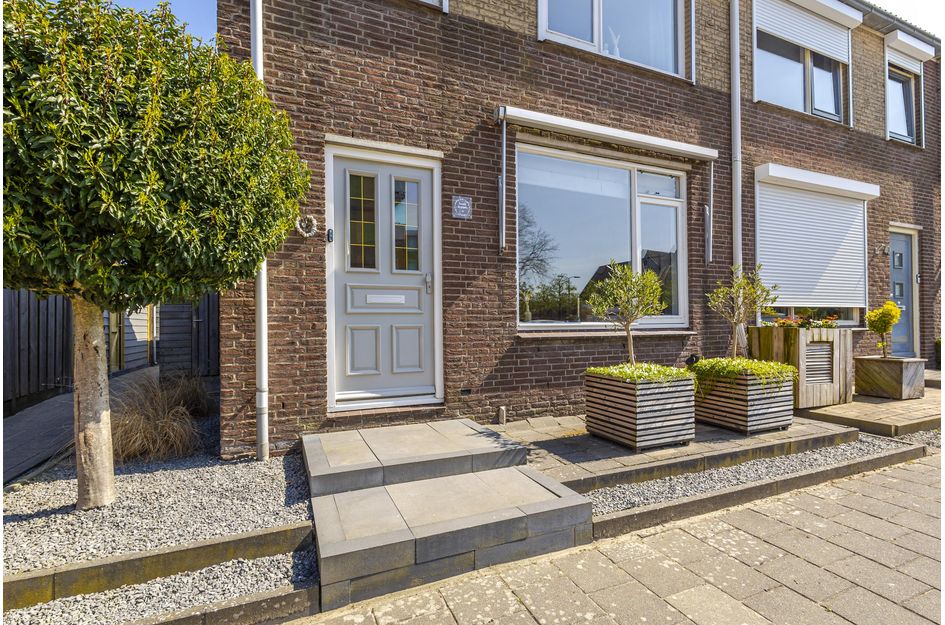 Van Leijdenstraat 38