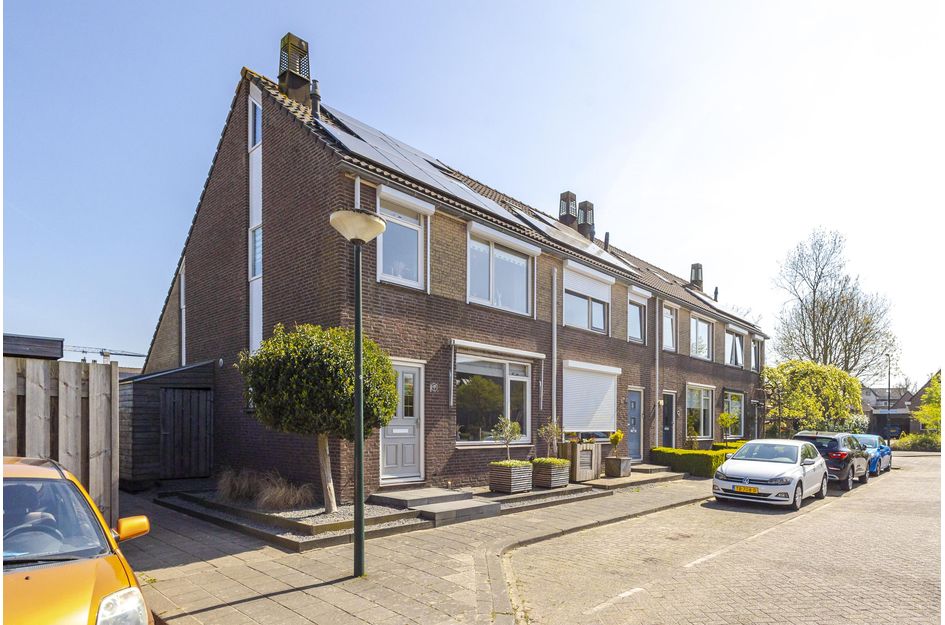 Van Leijdenstraat 38