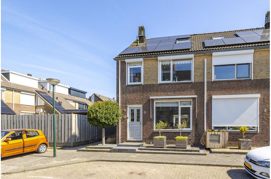 Van Leijdenstraat 38