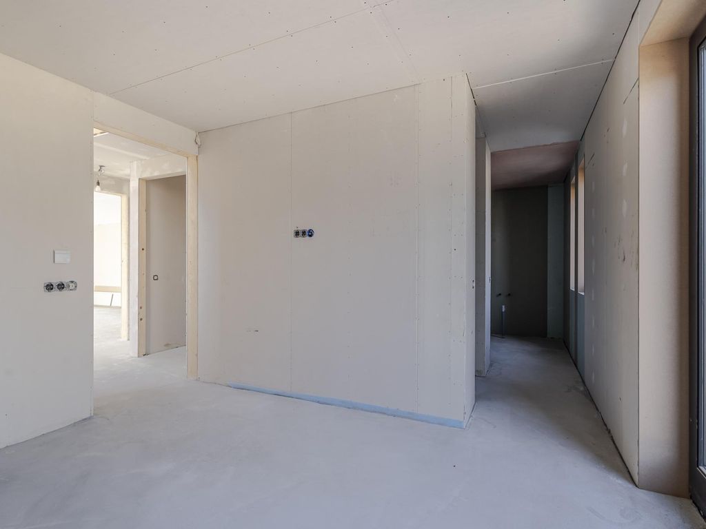 Binnendams 35, HARDINXVELD-GIESSENDAM