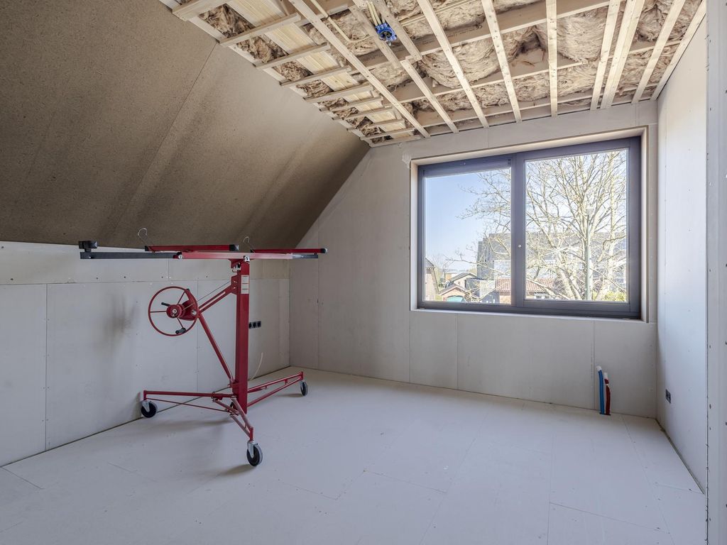 Binnendams 35, HARDINXVELD-GIESSENDAM