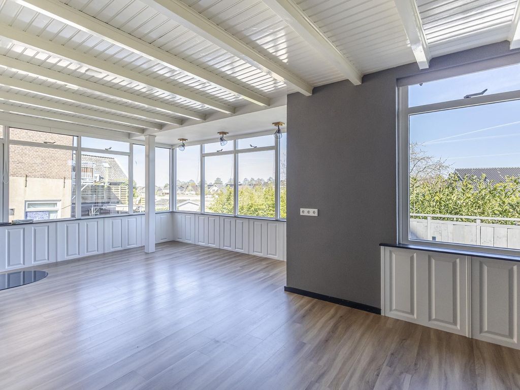 Buitendams 330, HARDINXVELD-GIESSENDAM