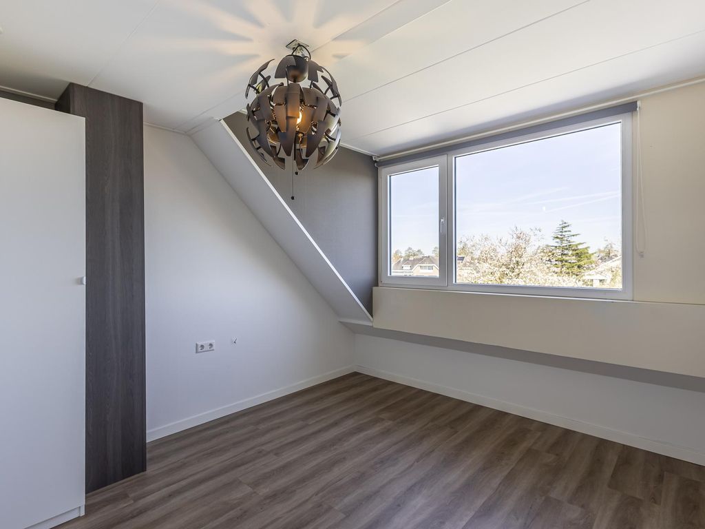 Buitendams 330, HARDINXVELD-GIESSENDAM