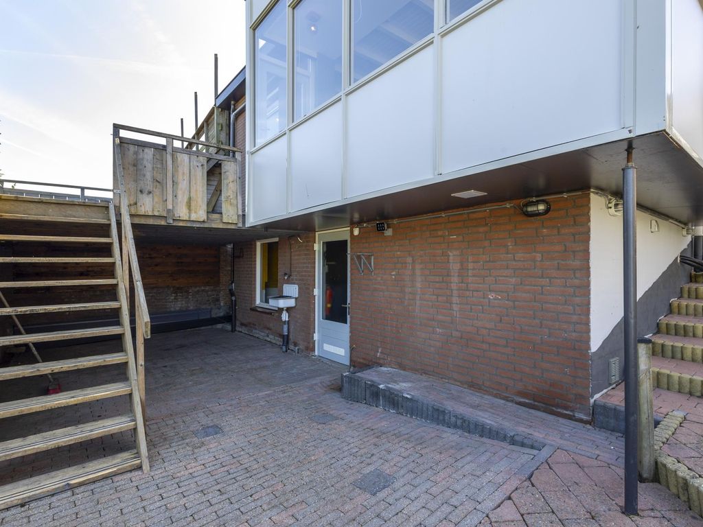 Buitendams 330, HARDINXVELD-GIESSENDAM