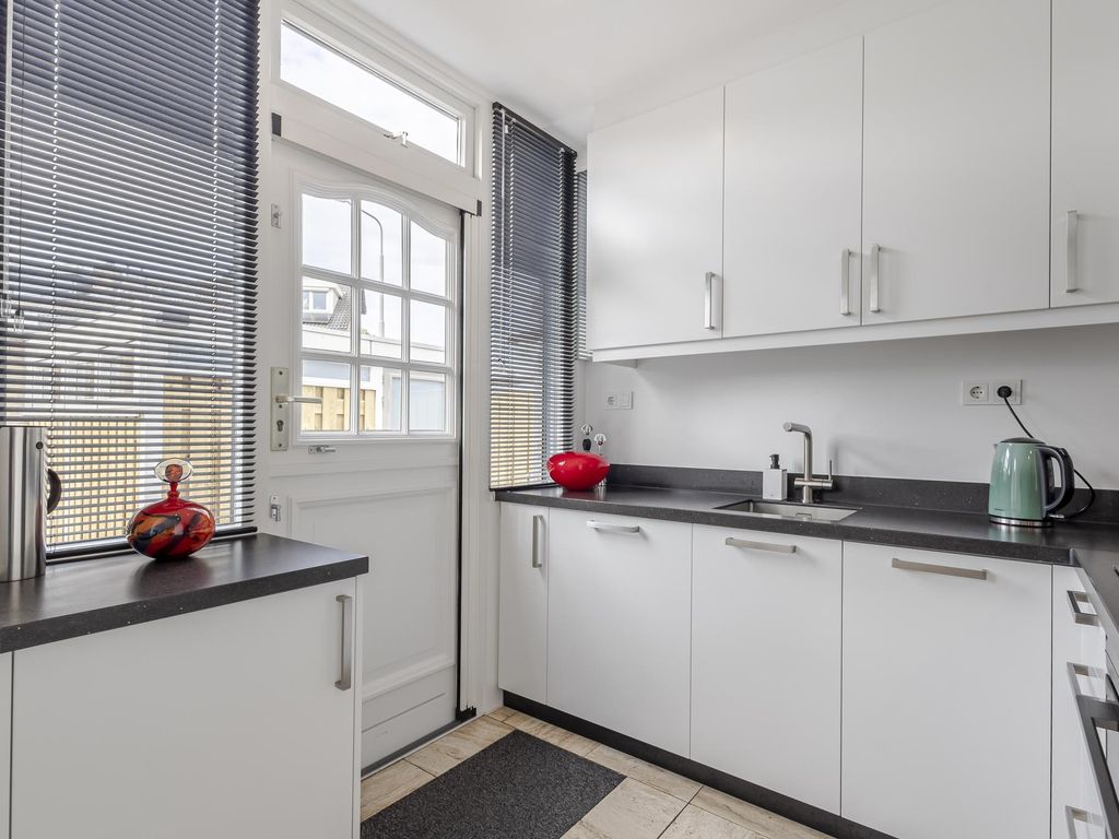 P.A. de Genestetstraat 13, SLIEDRECHT