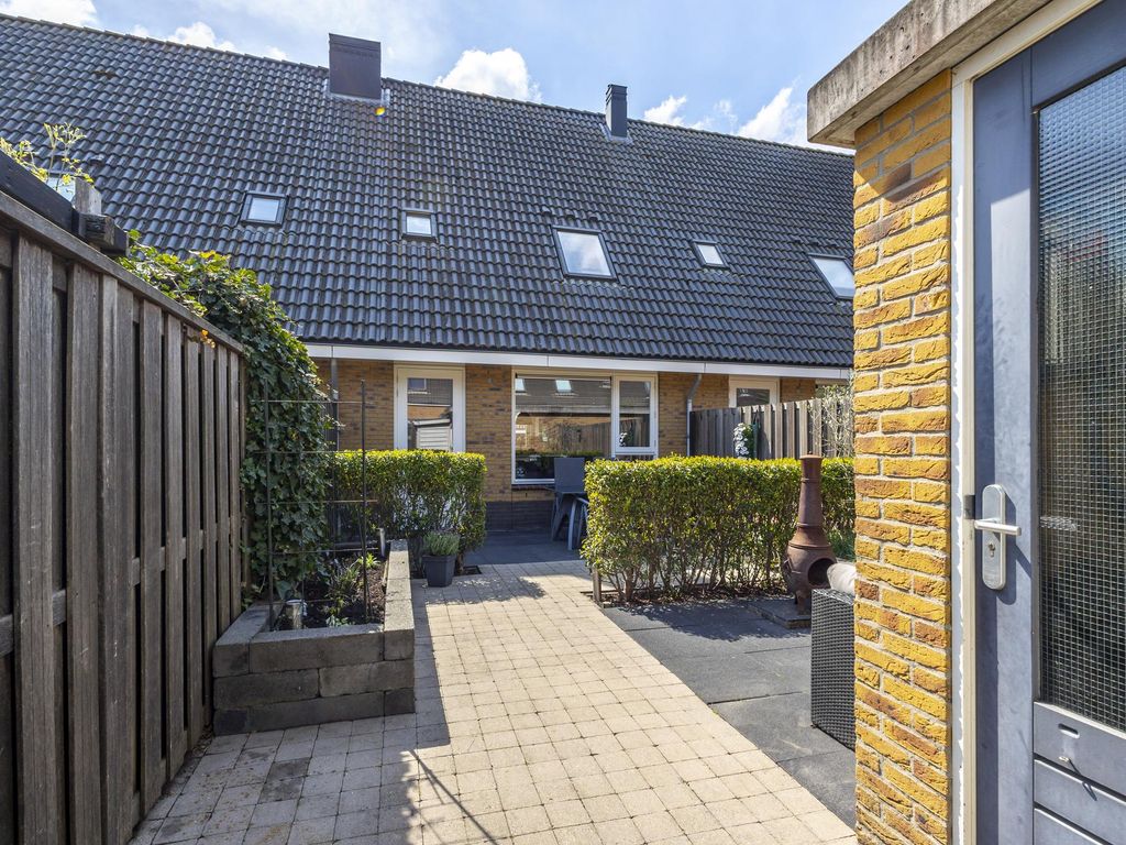 Menuet 12, SLIEDRECHT