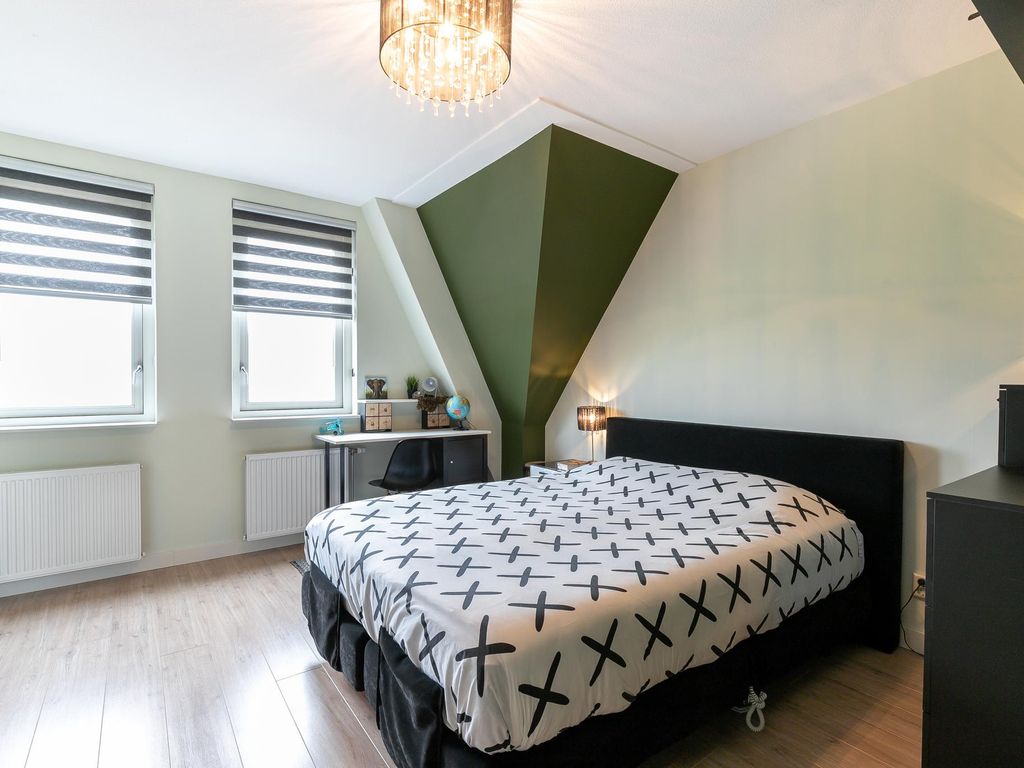 Menuet 12, SLIEDRECHT