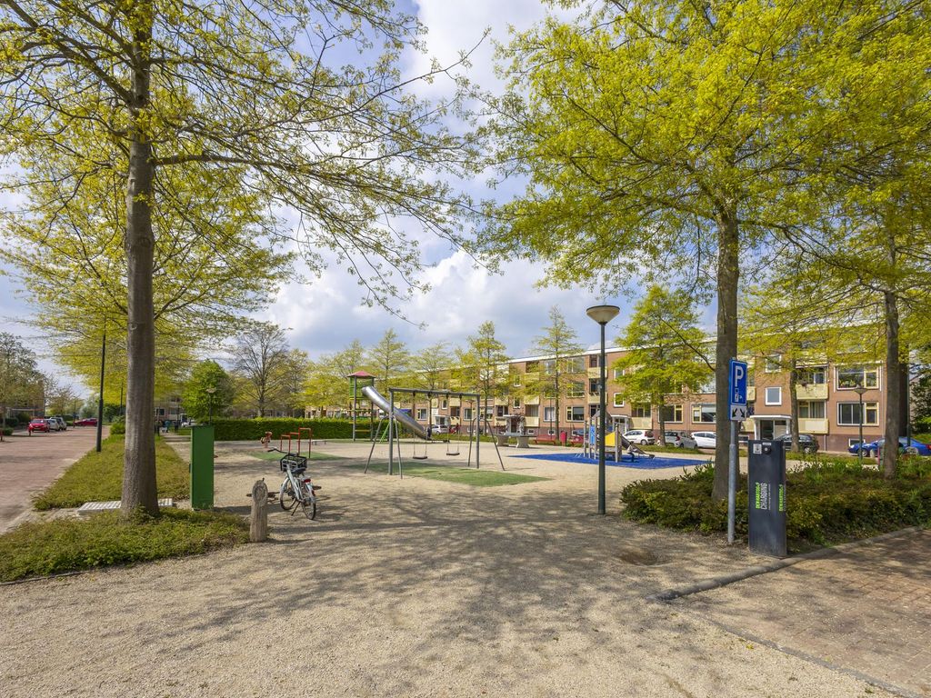 Koningin Julianastraat 35, HARDINXVELD-GIESSENDAM