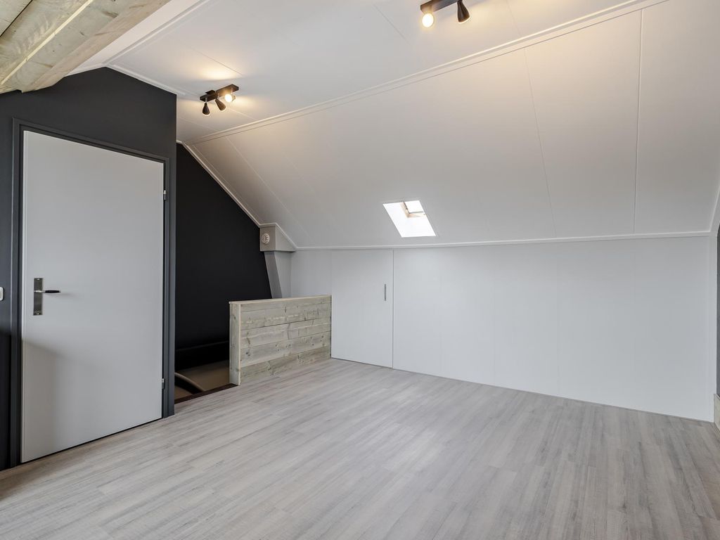 Lange Griendsweer 115, HARDINXVELD-GIESSENDAM