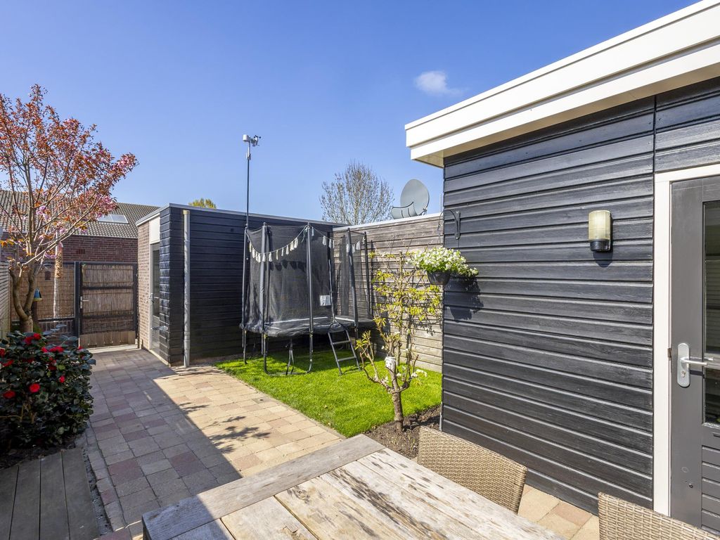 Duizendbladstraat 4, BLESKENSGRAAF CA