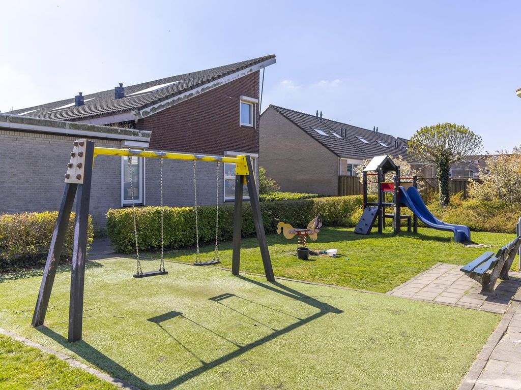 Duizendbladstraat 4, BLESKENSGRAAF CA