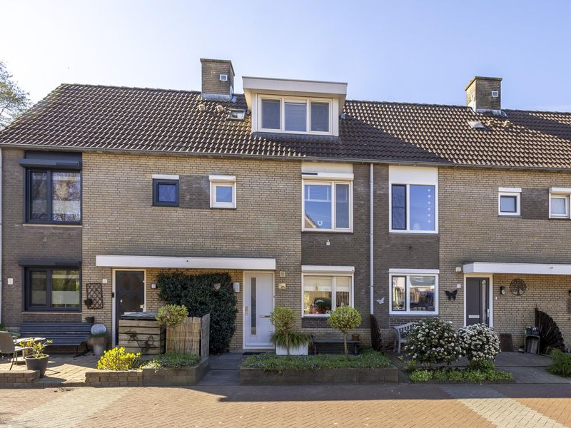 Veerstoep 25, Sliedrecht