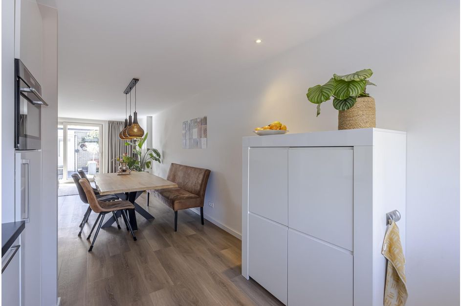 Veerstoep 25