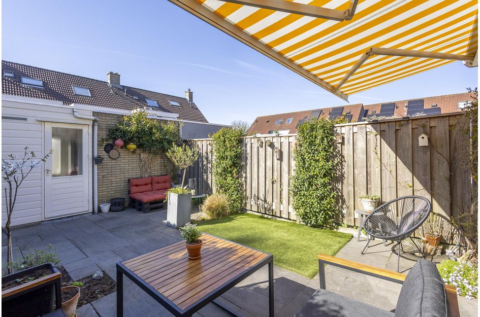 Veerstoep 25