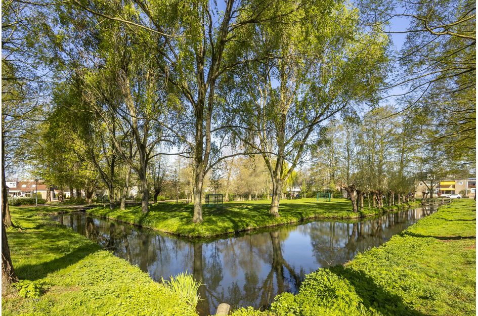 Veerstoep 25