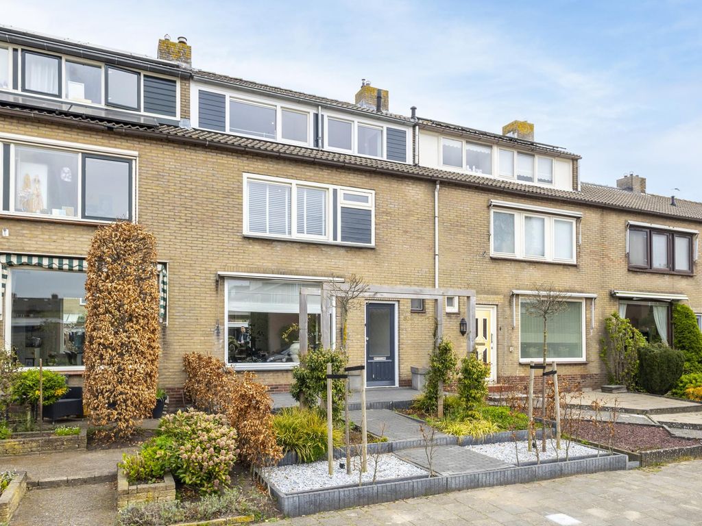 Kievitlaan 30, Sliedrecht