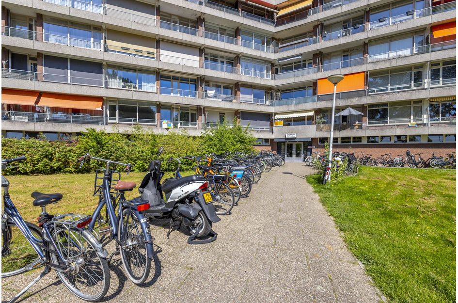 Vrijheer van Eslaan 129