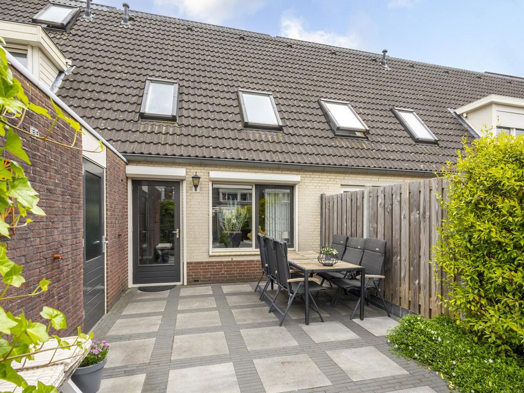 Buitenaf 19, SLIEDRECHT